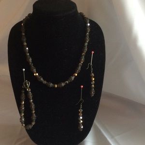 Necklace set